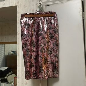 Sequin pink skirt worn once perfect condition worn 1X🎈